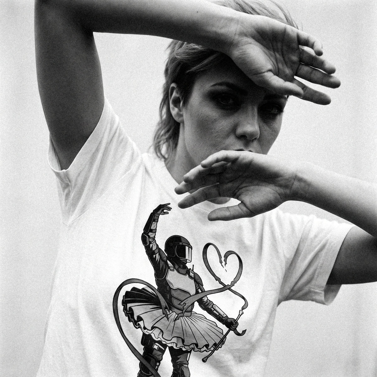 T-shirt unisexe épais ras du cou "Tutu Much Force"